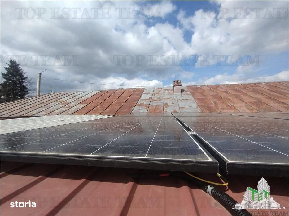 Teren generos 700 mp, include casa cu panouri fotovoltaice, langa Bucu
