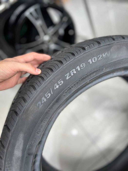 Kumho Soulus 245/45 R19 TA71