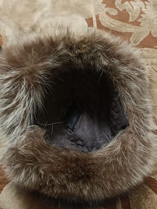 Меховая шапка ушанка