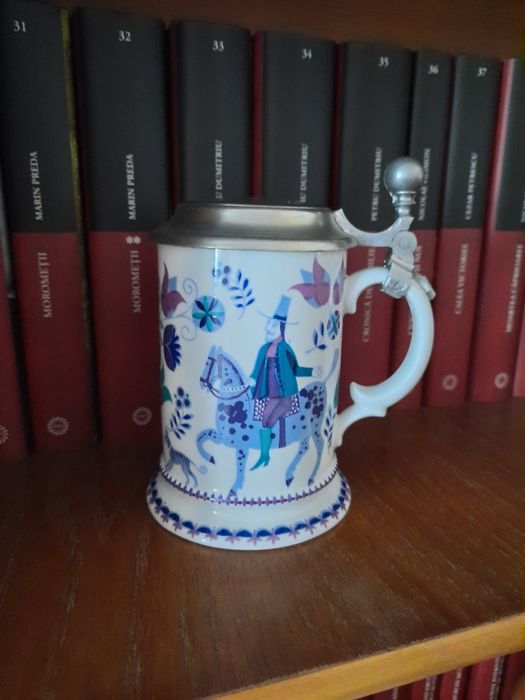 Halba de bere din ceramica