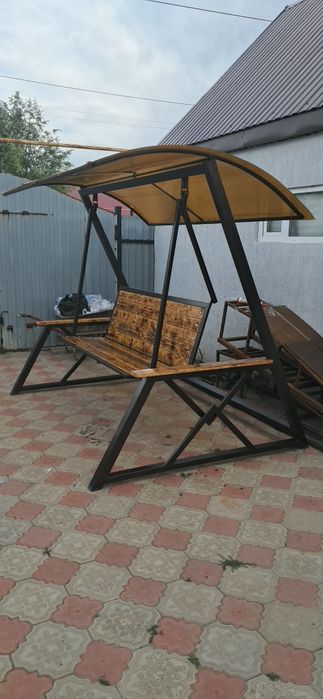 Качели на двор стильный