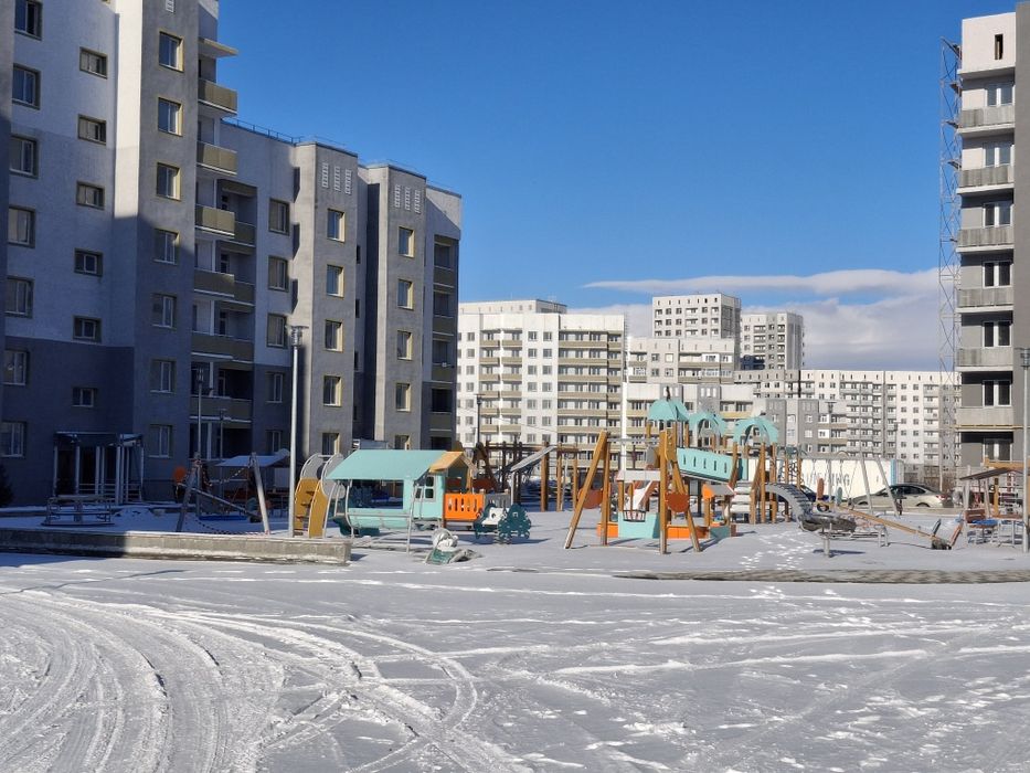 ПРОДАМ 3-комнатную квартиру