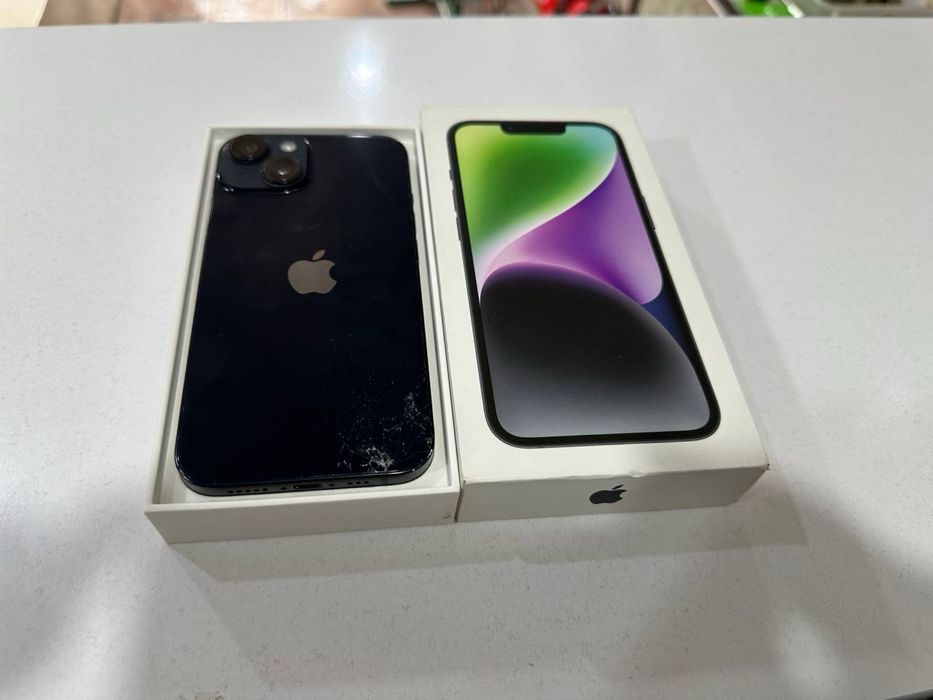 Iphone 14 black Yomks 77