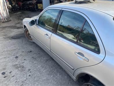 Mercedes-Benz E 200 2.2  автомат  НА ЧАСТИ !!!