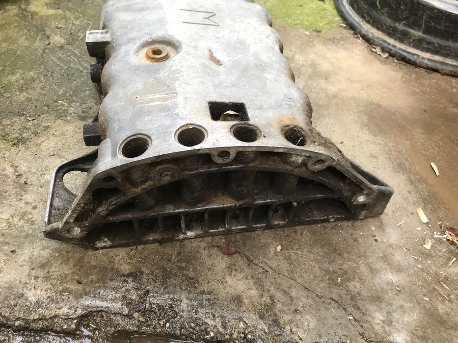 Baie ulei 1.9 dci euro 3 renault megane,laguna,vivaro,trafic