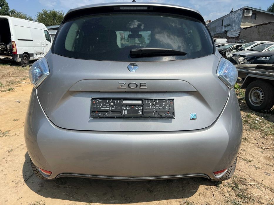Renault ZOE bara spate completa lampa bara spoiler spate Renault ZOE