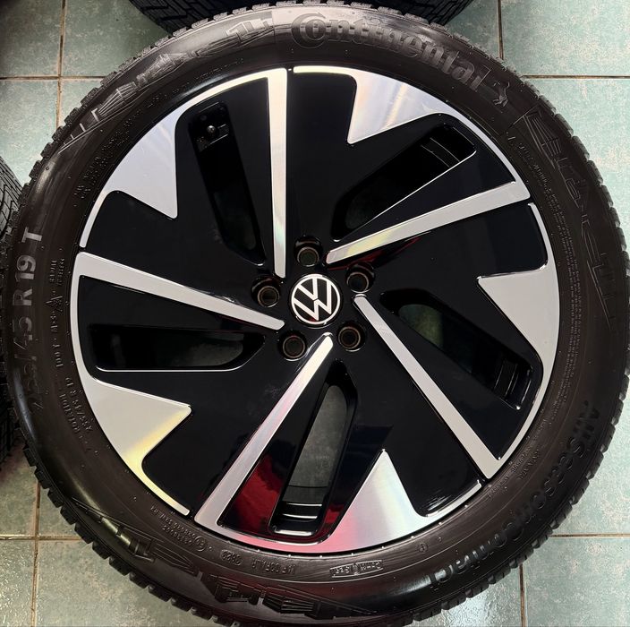 Roti/ Jante aliaj R19 Volkswagen Tiguan Tayron  255/45/19 Continental