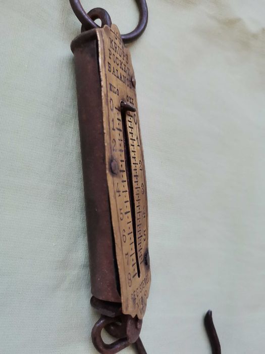 Стар кантар ръчен