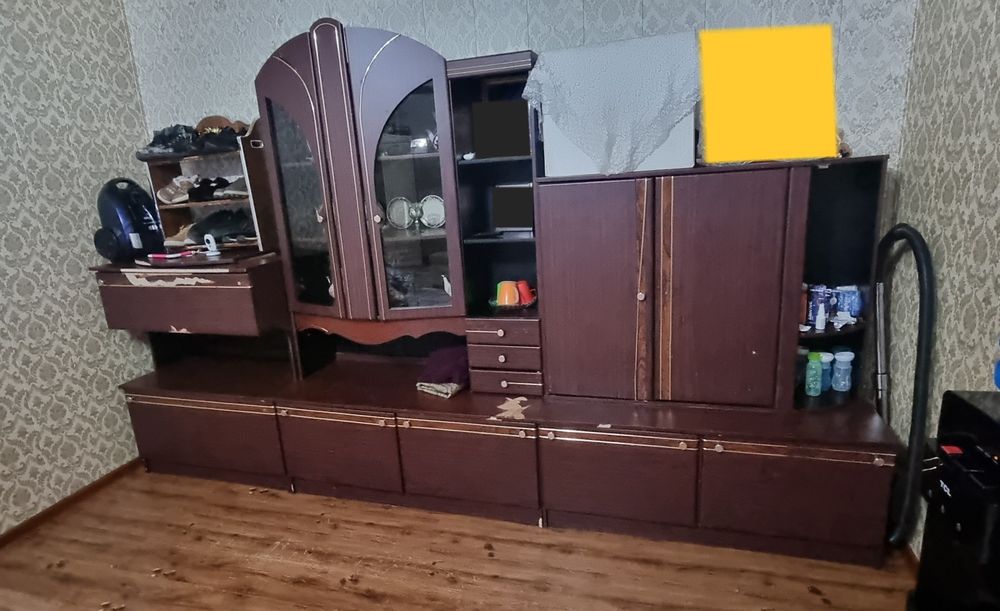 Stinka mebel sotiladi srochna