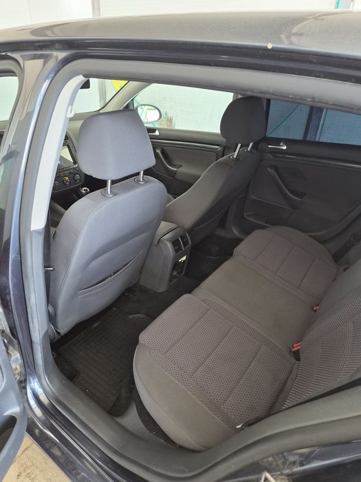 Vând volkswagen golf 5 1.4tsi(GT)177cp