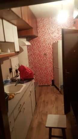 Двустаен апартамент в Люлин 3