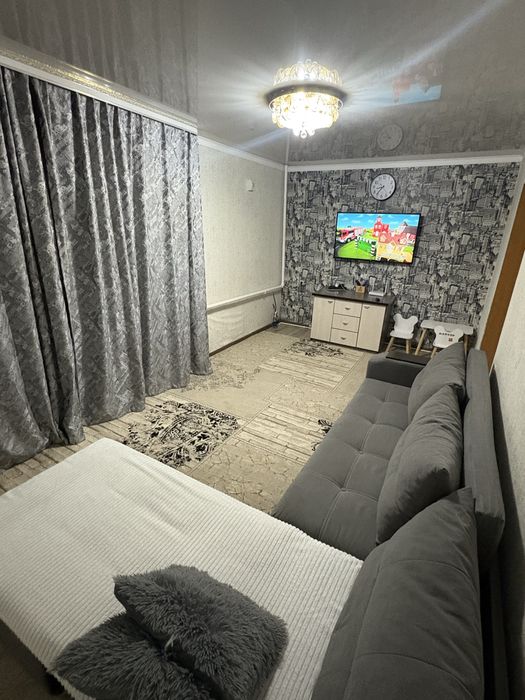 В продаже трехкомнатная квартира