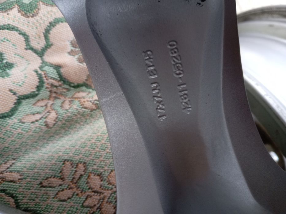 Джанти за тойота J7 17 ET45  5x100