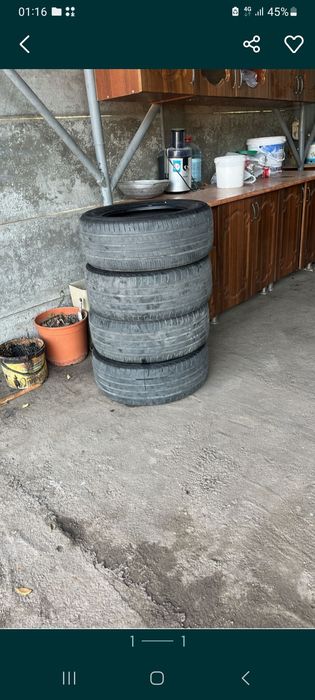 Продам резину с дисками  и летний комплект  есть
