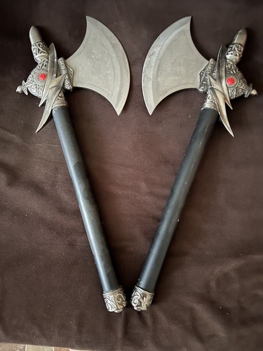 Топор сувенирный