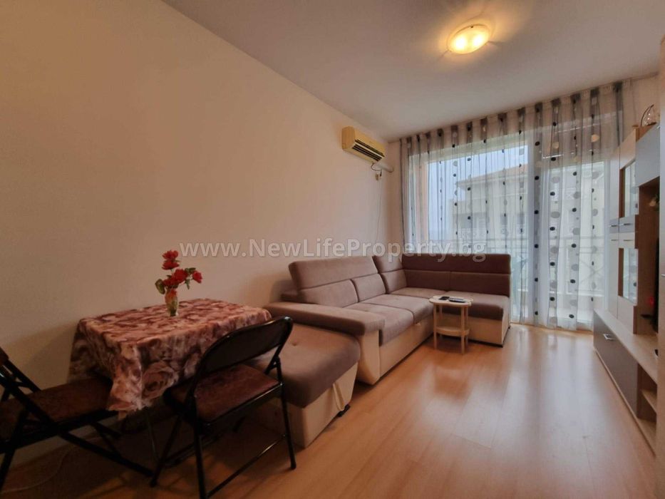 Продава се Двустаен апартамент в к.к. Слънчев бряг - 47 кв.м за 1149 €/кв.м - Снимка #3