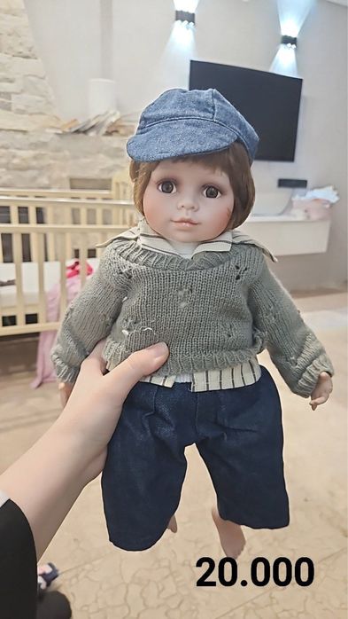 Продам фарфоровые куклы