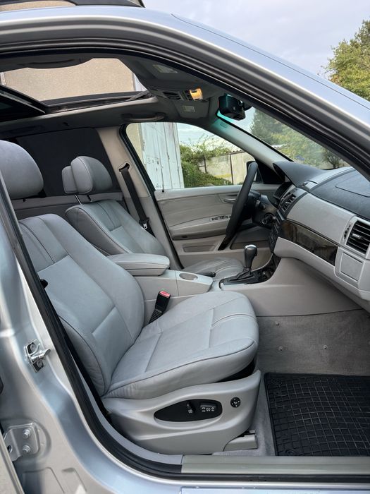 BMW  X3, 3.0-272 газ. инжекцион