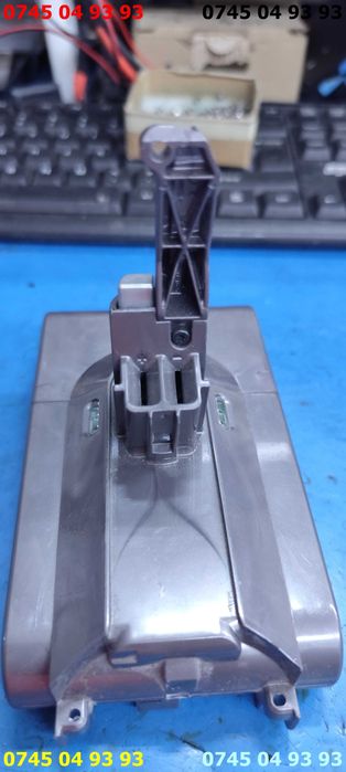 acumulator baterie DYSON V8 SV10 defecta