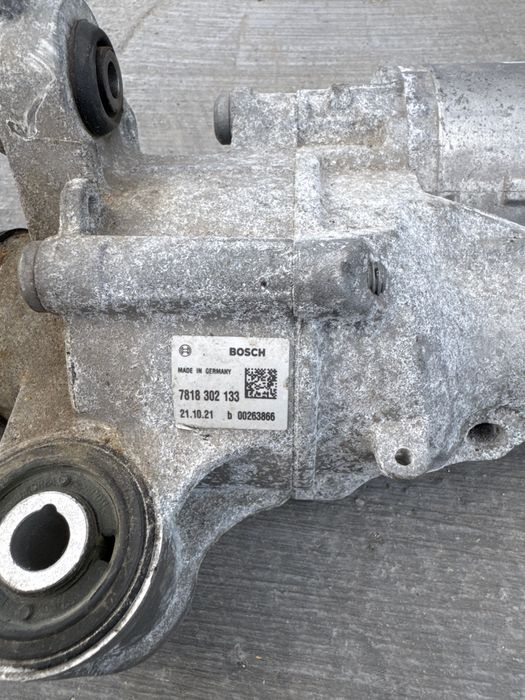 PORSCHE TAYCAN Кормилна Рейка Електрическа