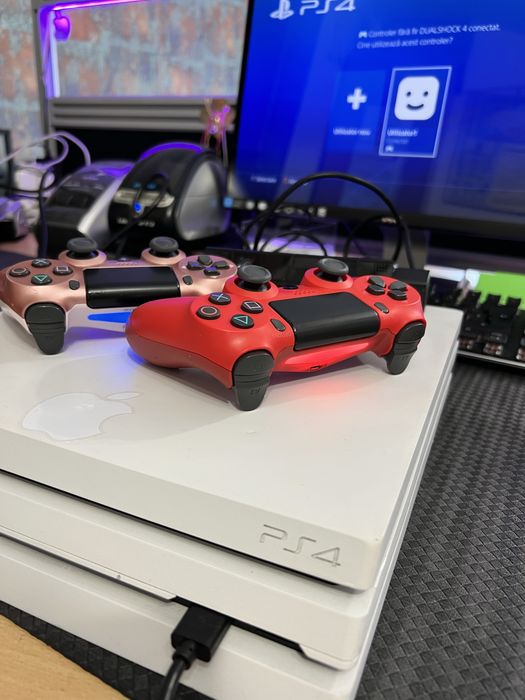 Play Station 4 Pro 1TB  versiune 12