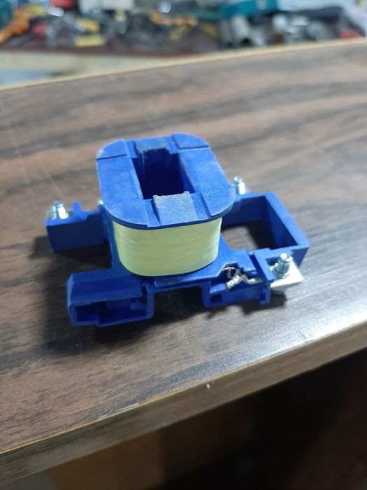 Elektro magnitniy puskatelni katyushkasi