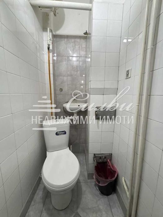 Продава се Четиристаен апартамент в Шумен, Математическа гимназия - 103 кв.м за 1787 €/кв.м - Снимка #9