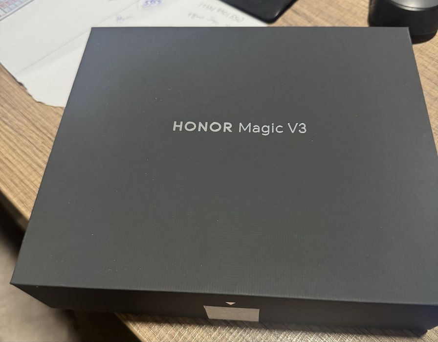 Honor Magic V3 с гаранция