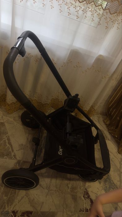 Продам детскую коляску