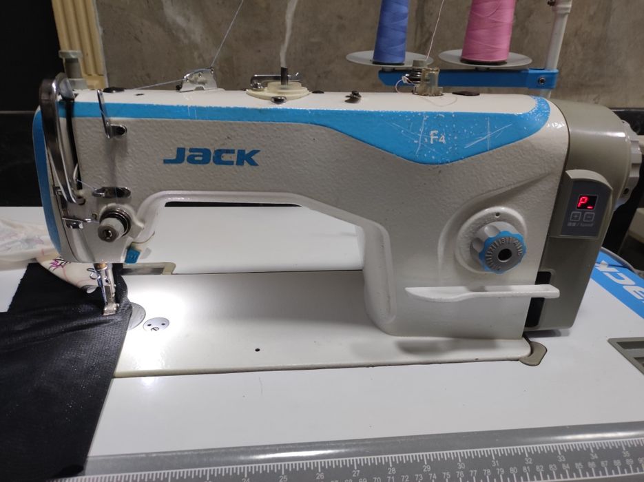 Jack F4  oʻrtacha xolatda sotiladi