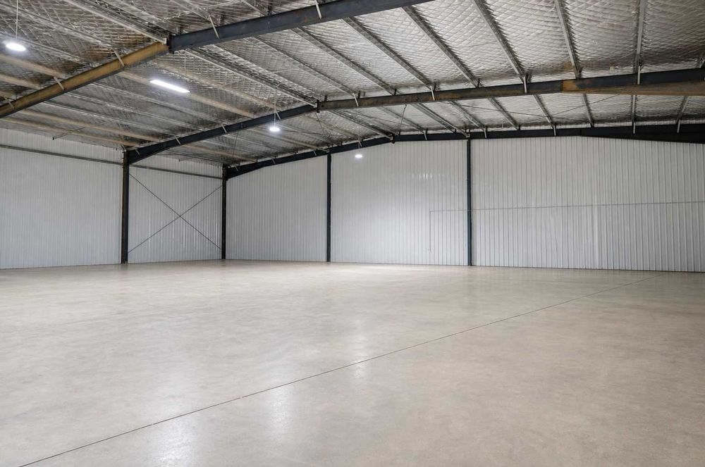 Hala depozit de închiriat Afumati Ilfov – 950mp, acces TIR, panouri sandwich