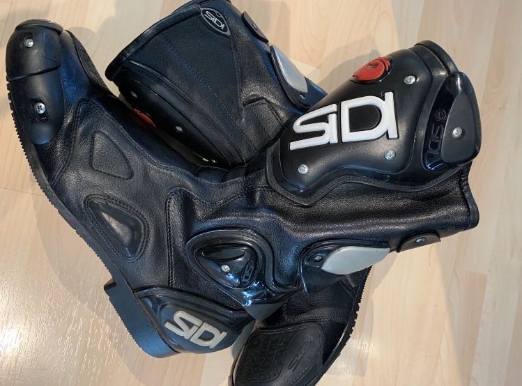 SiDi мото ботуши номер 47