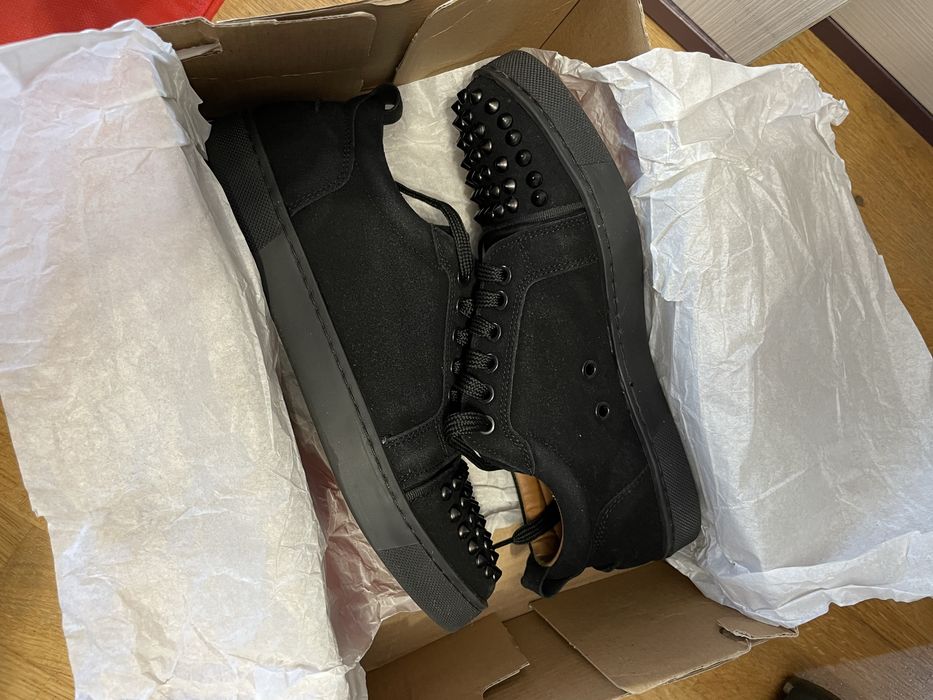 Christian louboutin обувки
