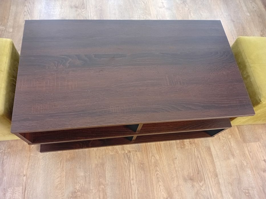 Masuta cafea cu scaune