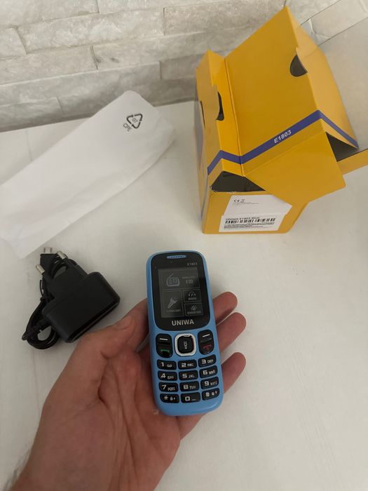 Telefon mobil dual sim NOU cu butoane