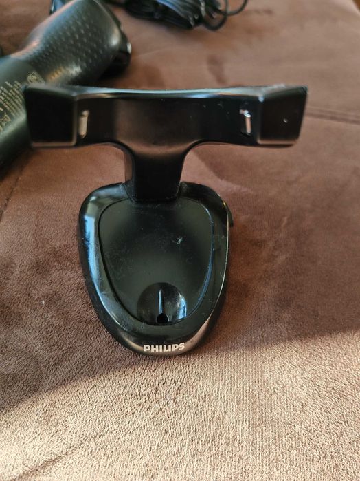 Продавам машинки за бръснене и подстригване + тример Philips