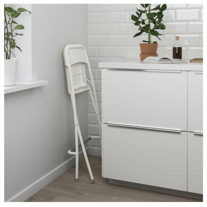 Барные стулья