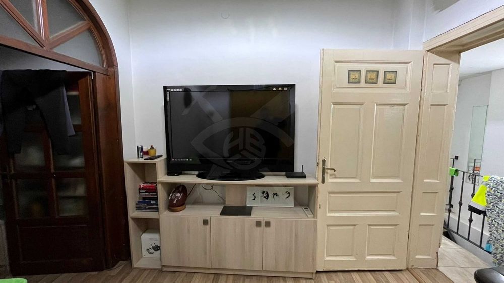 Продава се Етаж от къща в Варна, ВИНС - 74 кв.м за 2028 €/кв.м - Снимка #2