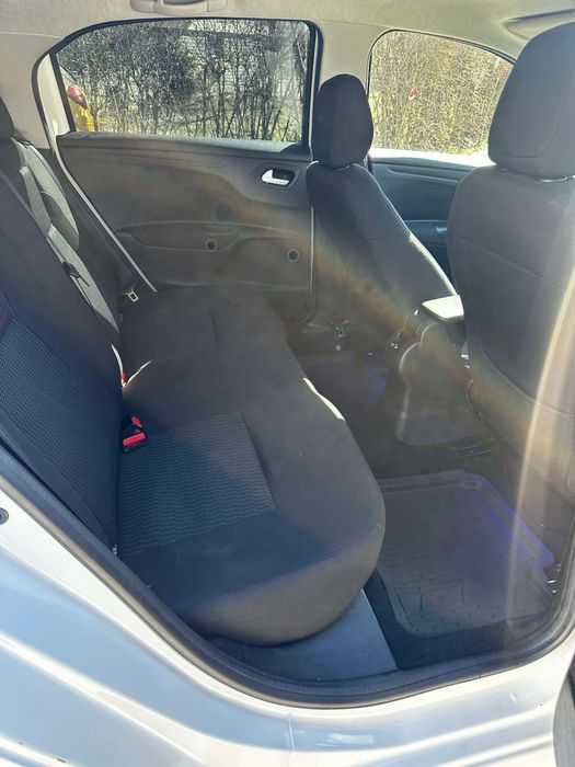 Peujout 301 an 2021 1.5 diesel