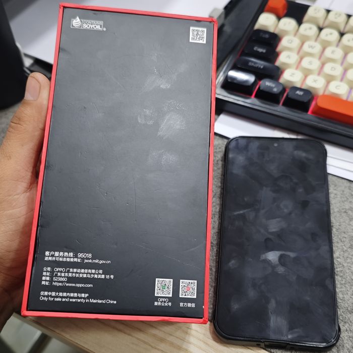OnePlus 15
Rangi: QORA
Karobka dakument: full
Bataria health:
