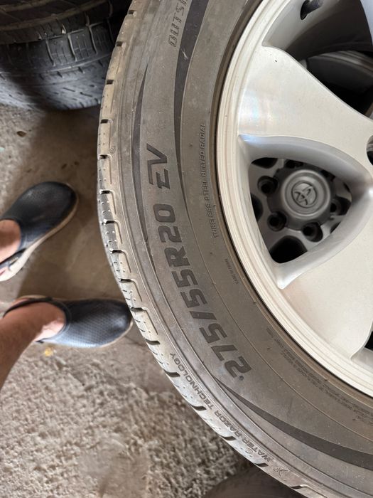 Диски с шинами для Toyota