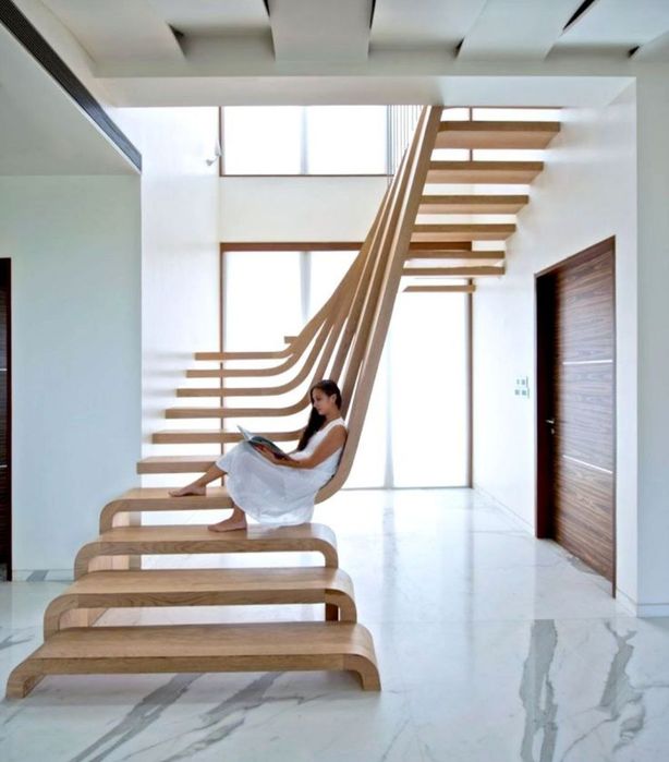 Декорации, мебели, лестница!