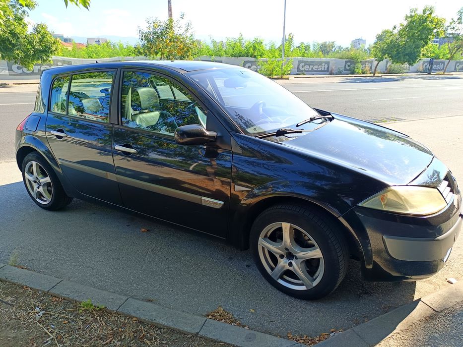 Рено Меган 1,9 dCI 2004 г на части