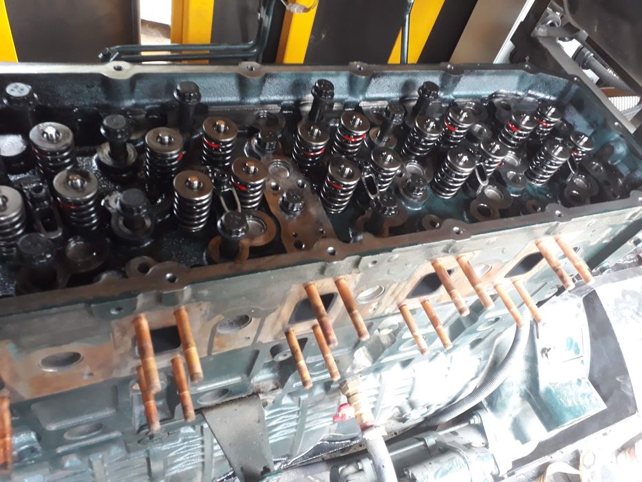 Ремонт и обслужааниеч дизельных генератор