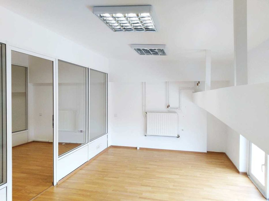 Spațiu de birouri 85 mp, etaj, autorizat ISU, parcare inclusă