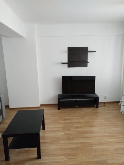 Apartament de închiriat