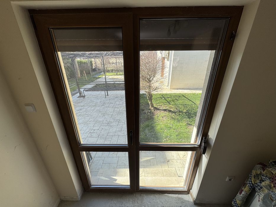 Кафява дограма 4 сезона 7 броя