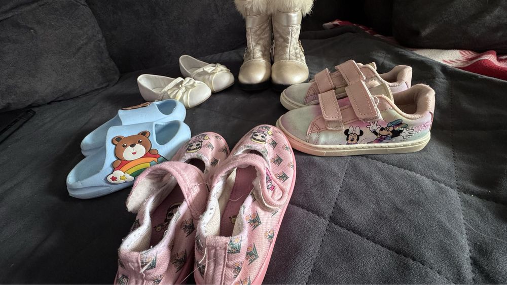 Обувь на девочку