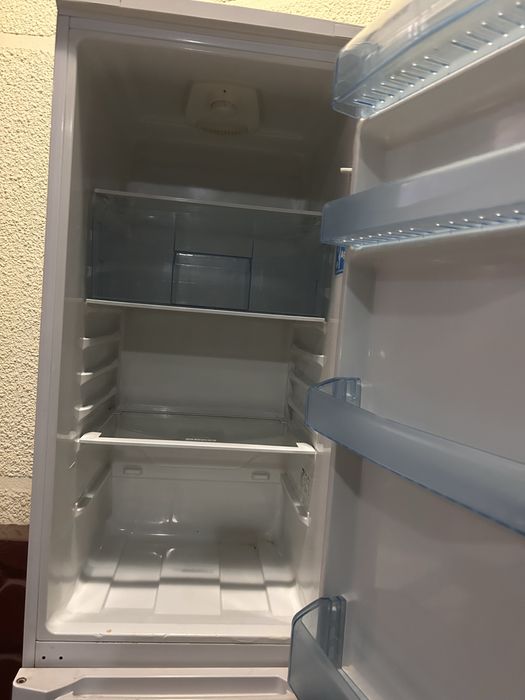 Продается холодильник Beko