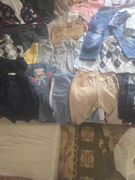 Продам детские вещи